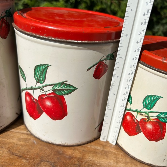 Vintage Decoware Canister Set in Red Apple Design / Set of 3 Decoware Red Canist - Picture 3 of 11